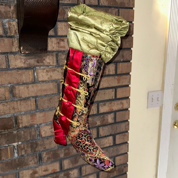 Christmas Stocking 🎄RARE🎄& Beautiful Old Woman’s High Heel Christmas Stocking - Picture 1 of 2